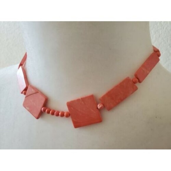 VTG Stone Necklace Pink Geometric Screw Clasp Natural Veined Gem Healing - Picture 3 of 5